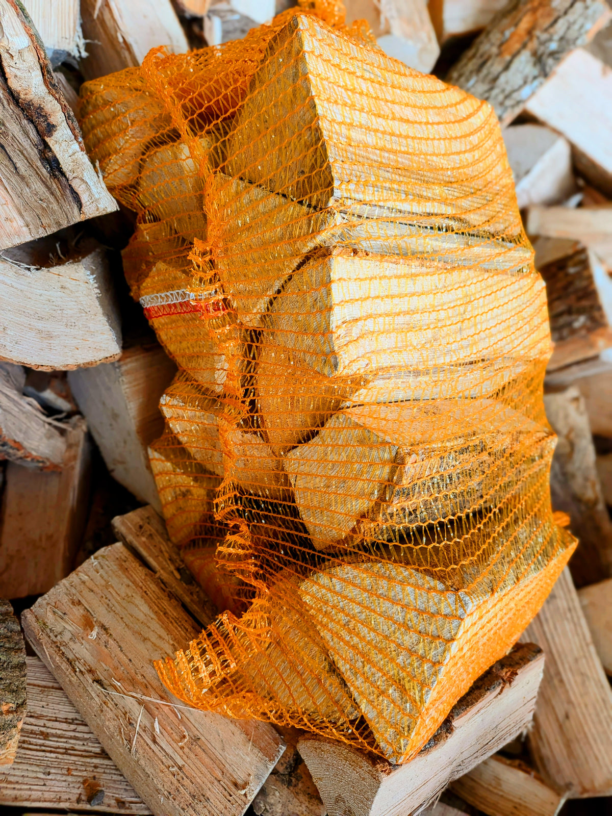 Empire Barrow Net – Premium Hardwood Logs